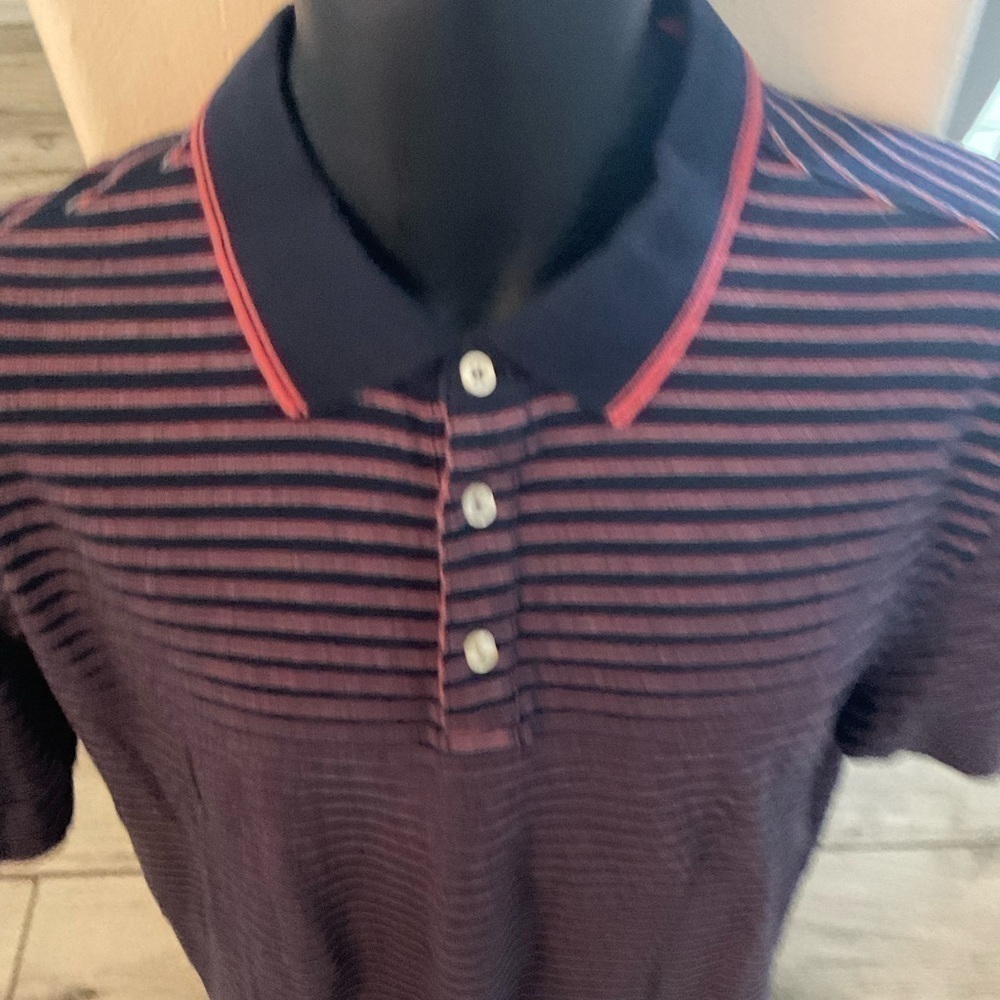 Men’s used IZOD polo golf shirt size XL black red striped Pre own - Picture 3 of 4
